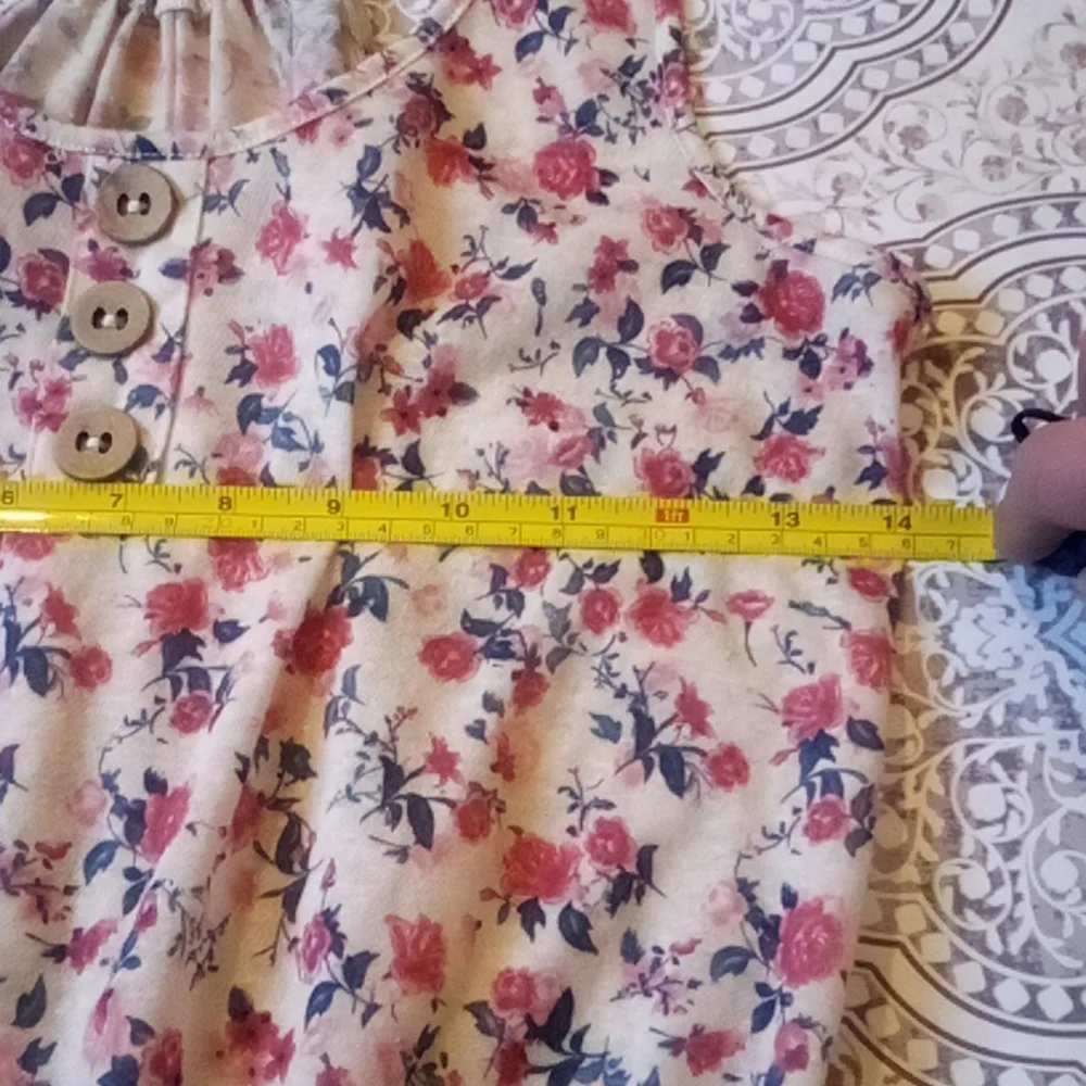 JUNIORS floral top - Picture 10 of 12